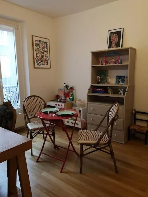 Apartment Parisien 2 Pieces