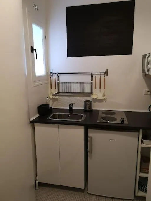 Parisien 2 Pieces Apartment Paris